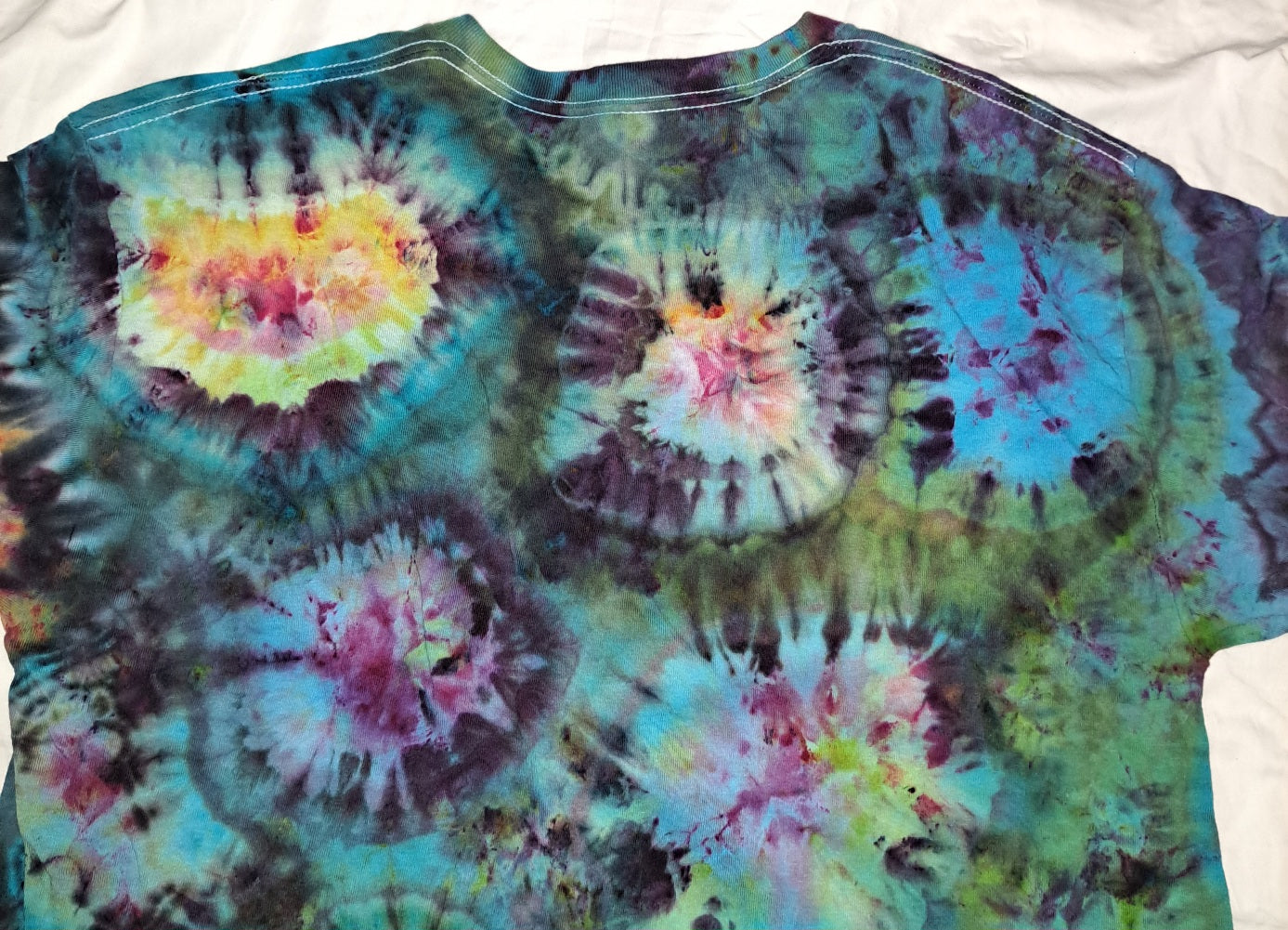 Tie dye Large 19