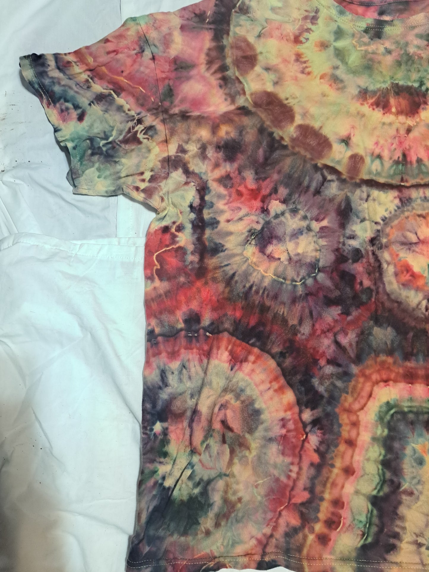Women Tie dye Geo shirt Sz 3x