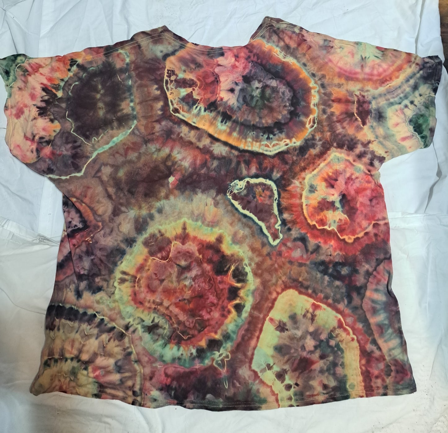 Women Tie dye Geo shirt Sz 3x