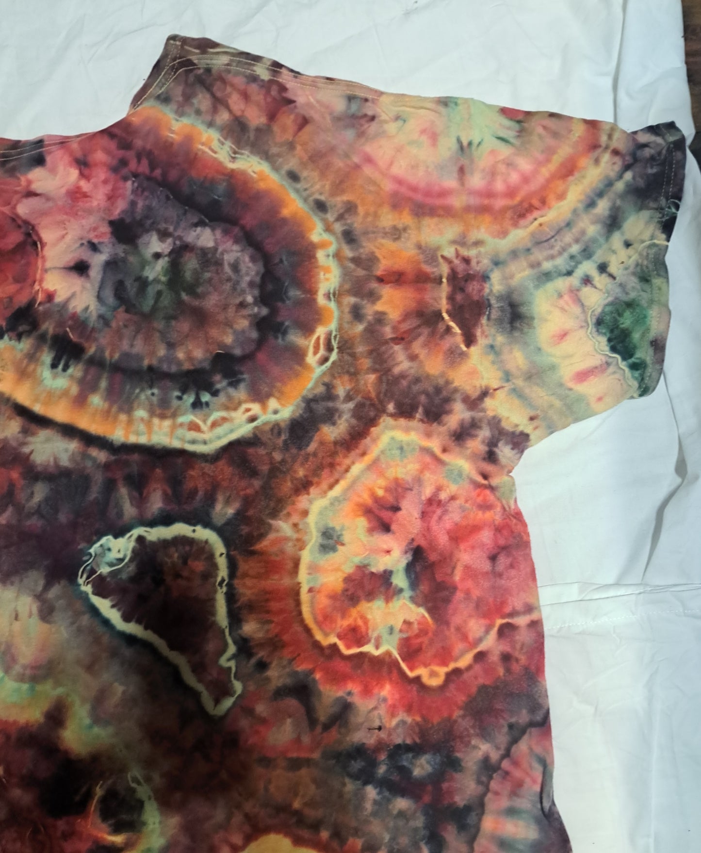 Women Tie dye Geo shirt Sz 3x